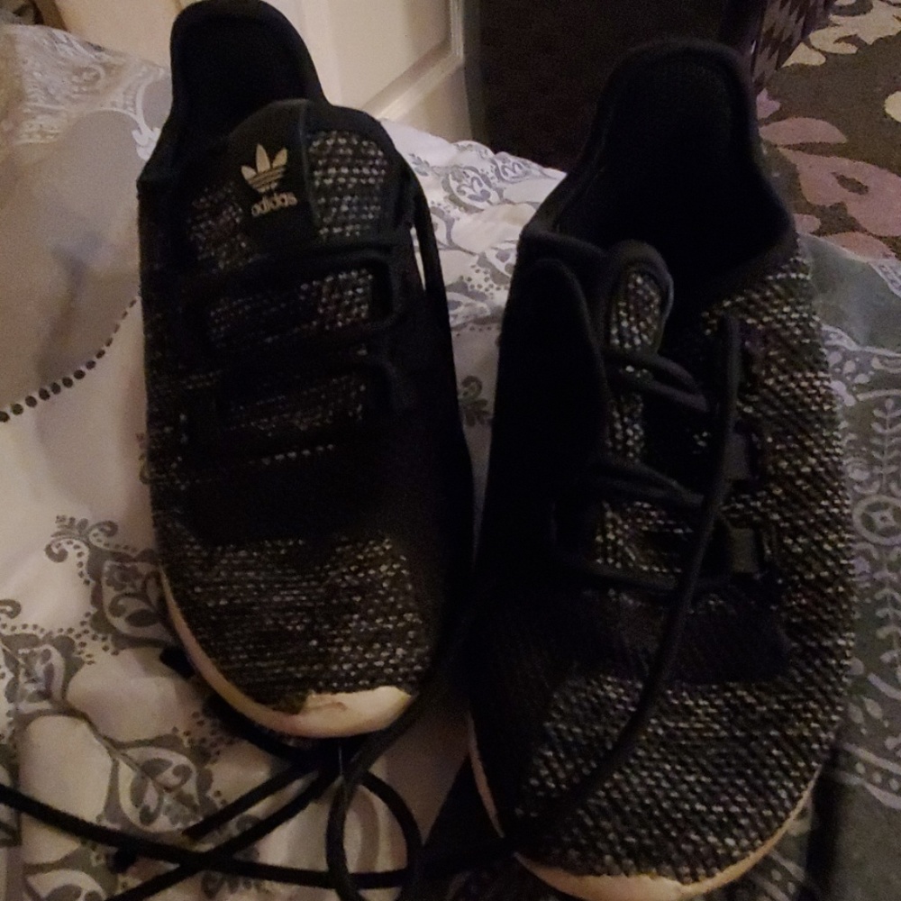 Adidas Tubular Sneakers